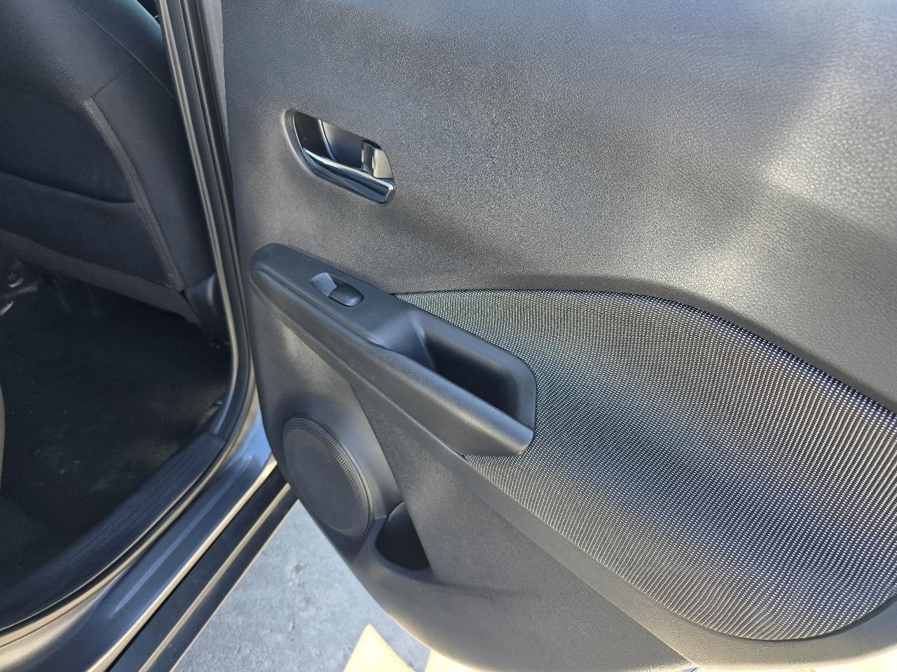 Nissan Kicks SV 2018