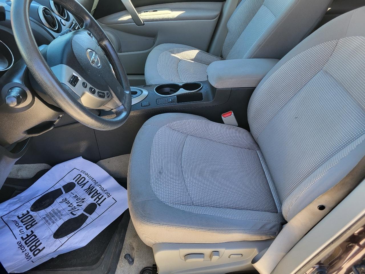 Nissan Rogue SV AWD 2013