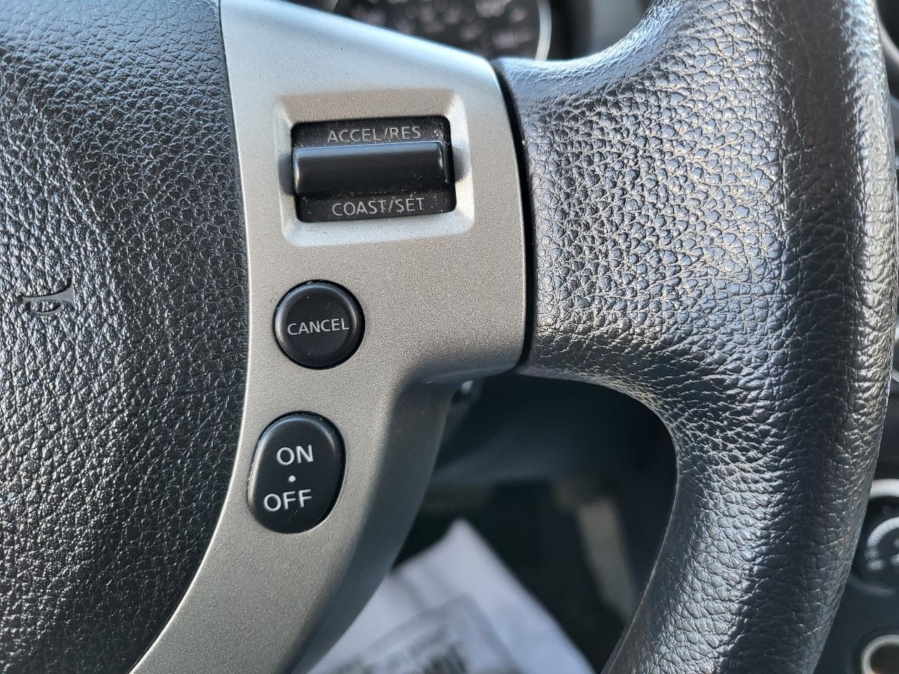 Nissan Rogue SV AWD 2013