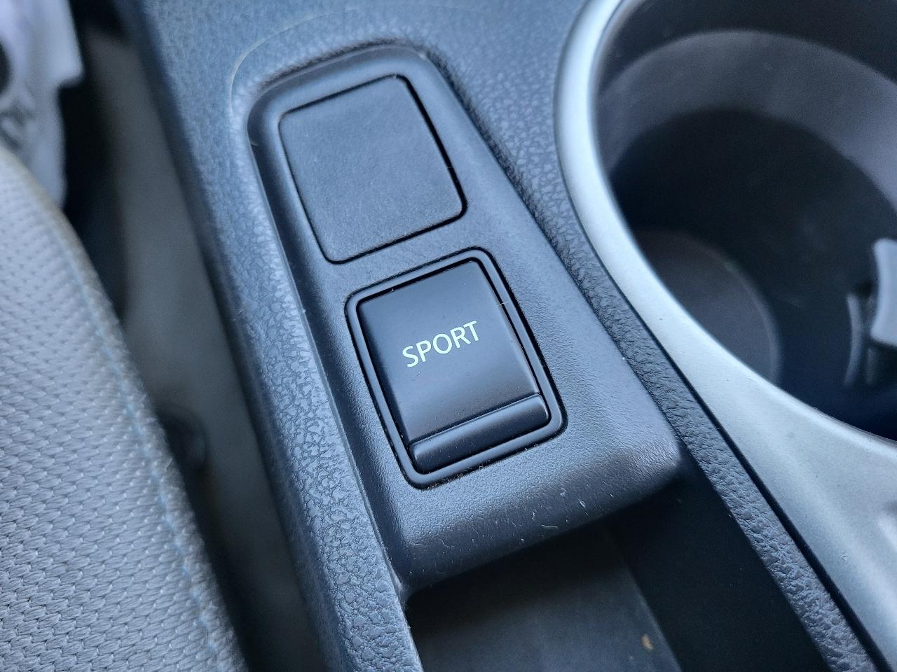 Nissan Rogue SV AWD 2013