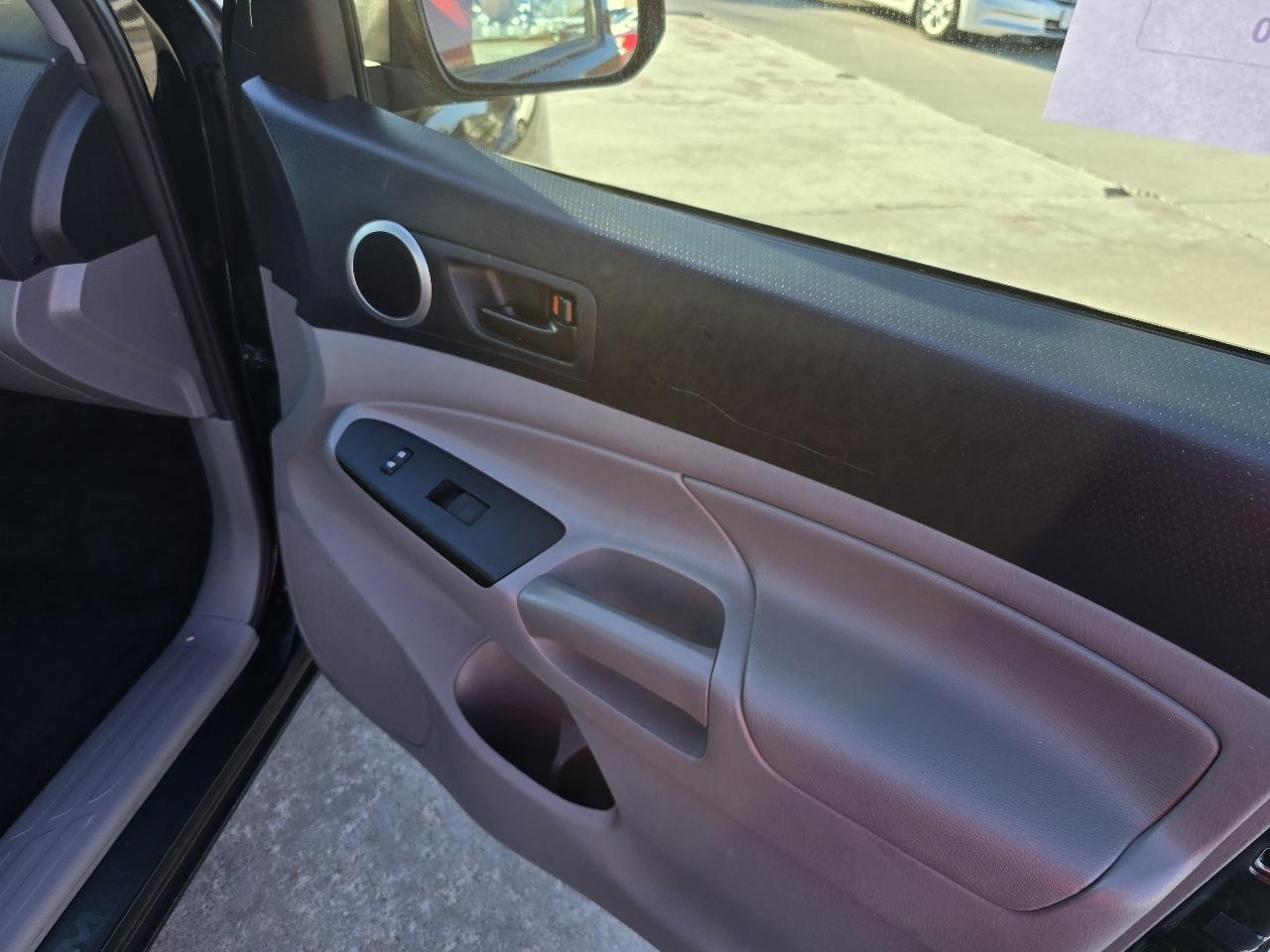 Toyota Tacoma Access Cab Auto 2WD 2012