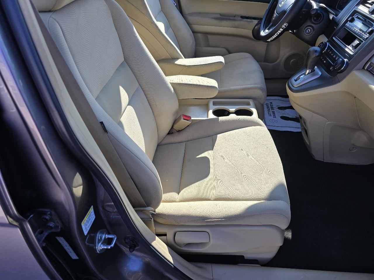 Honda CR-V LX 4WD 5-Speed AT 2011