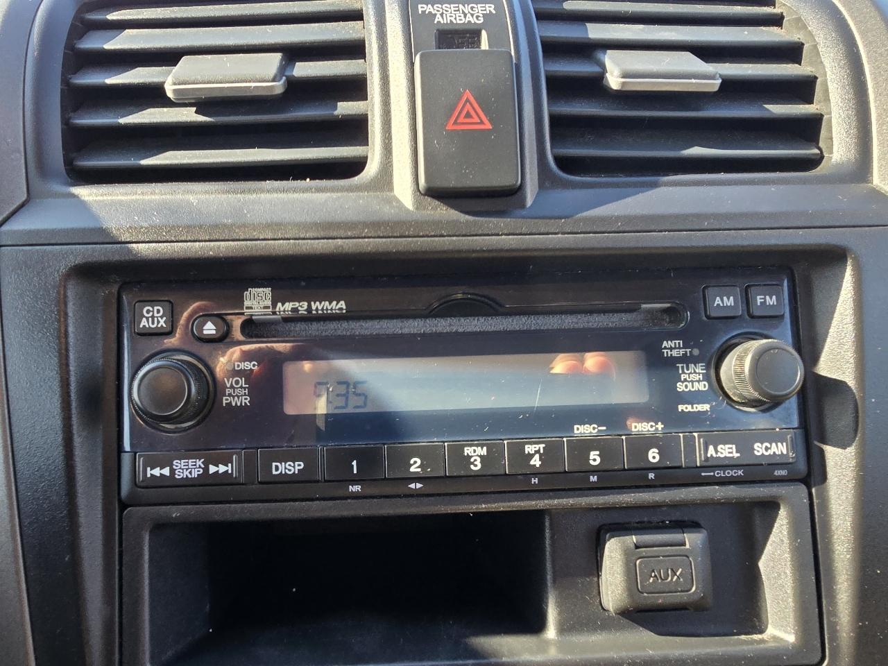 Honda CR-V LX 4WD 5-Speed AT 2011