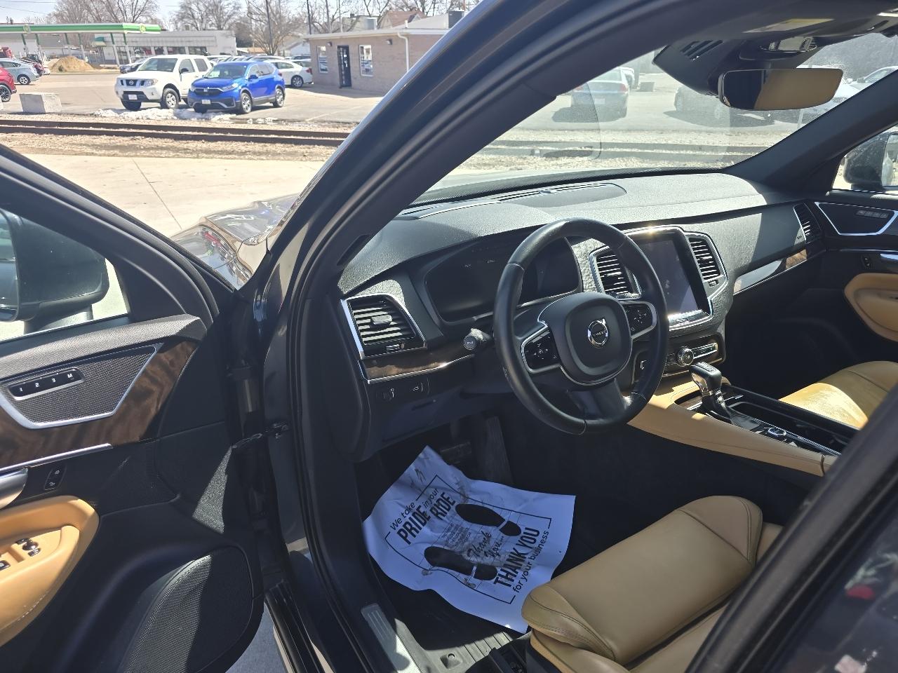 Volvo XC90 T6 Momentum AWD 2016