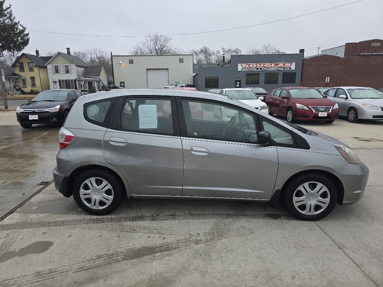 Honda Fit 5-Speed AT 2009