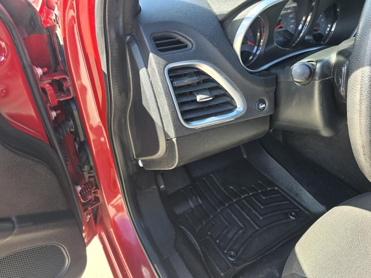 Dodge Avenger Base 2013