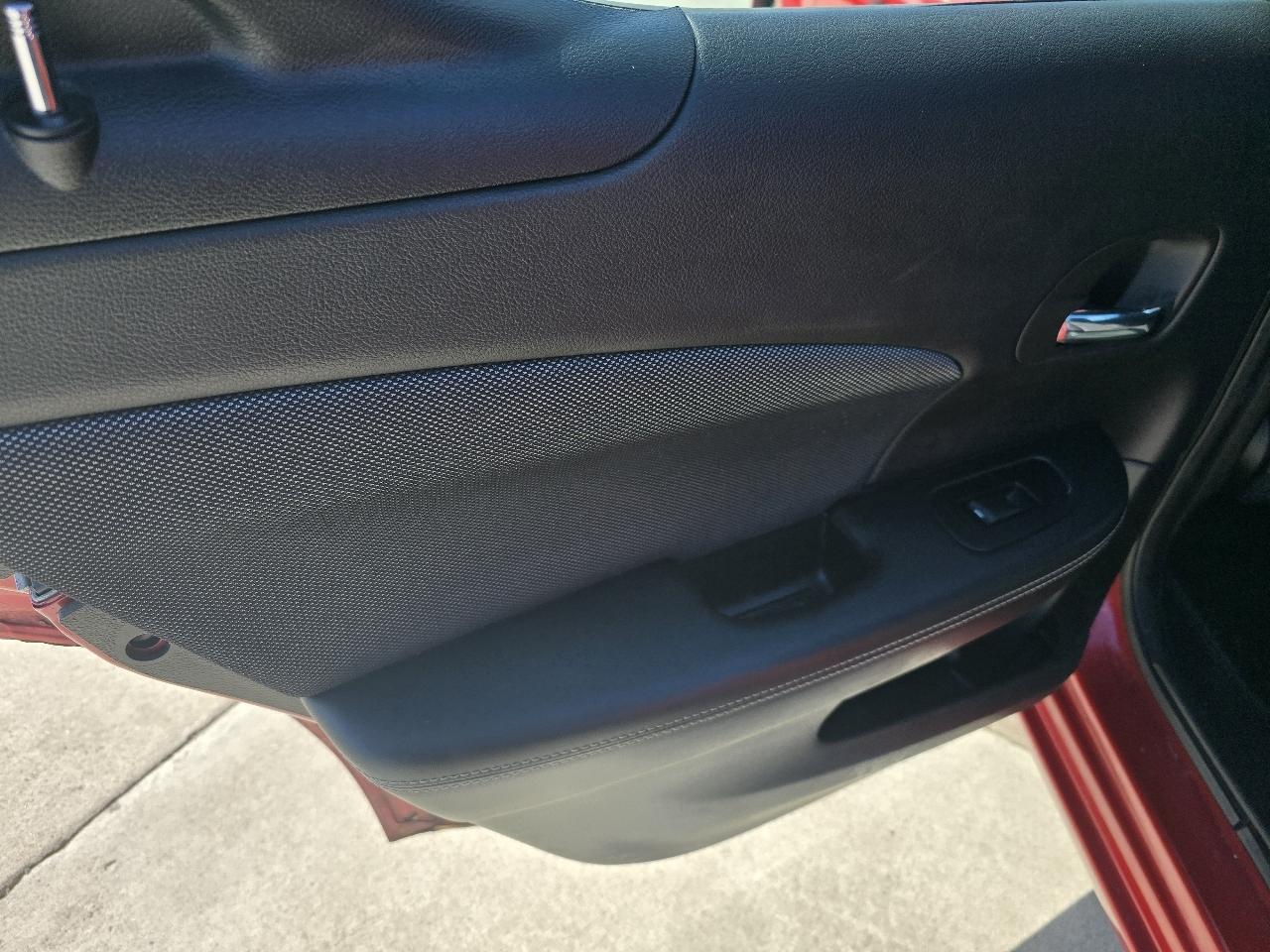 Dodge Avenger Base 2013