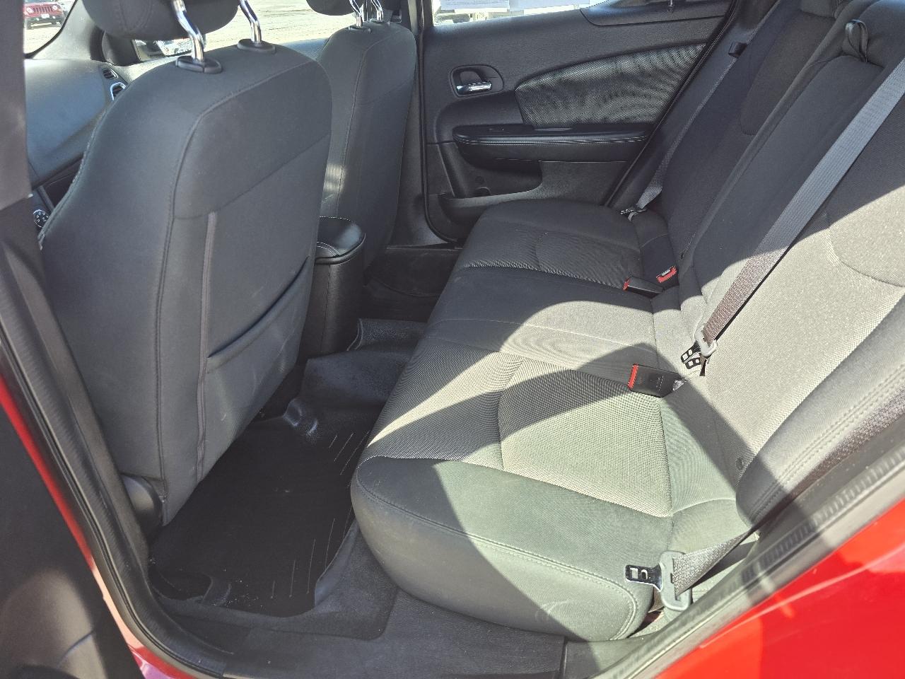 Dodge Avenger Base 2013