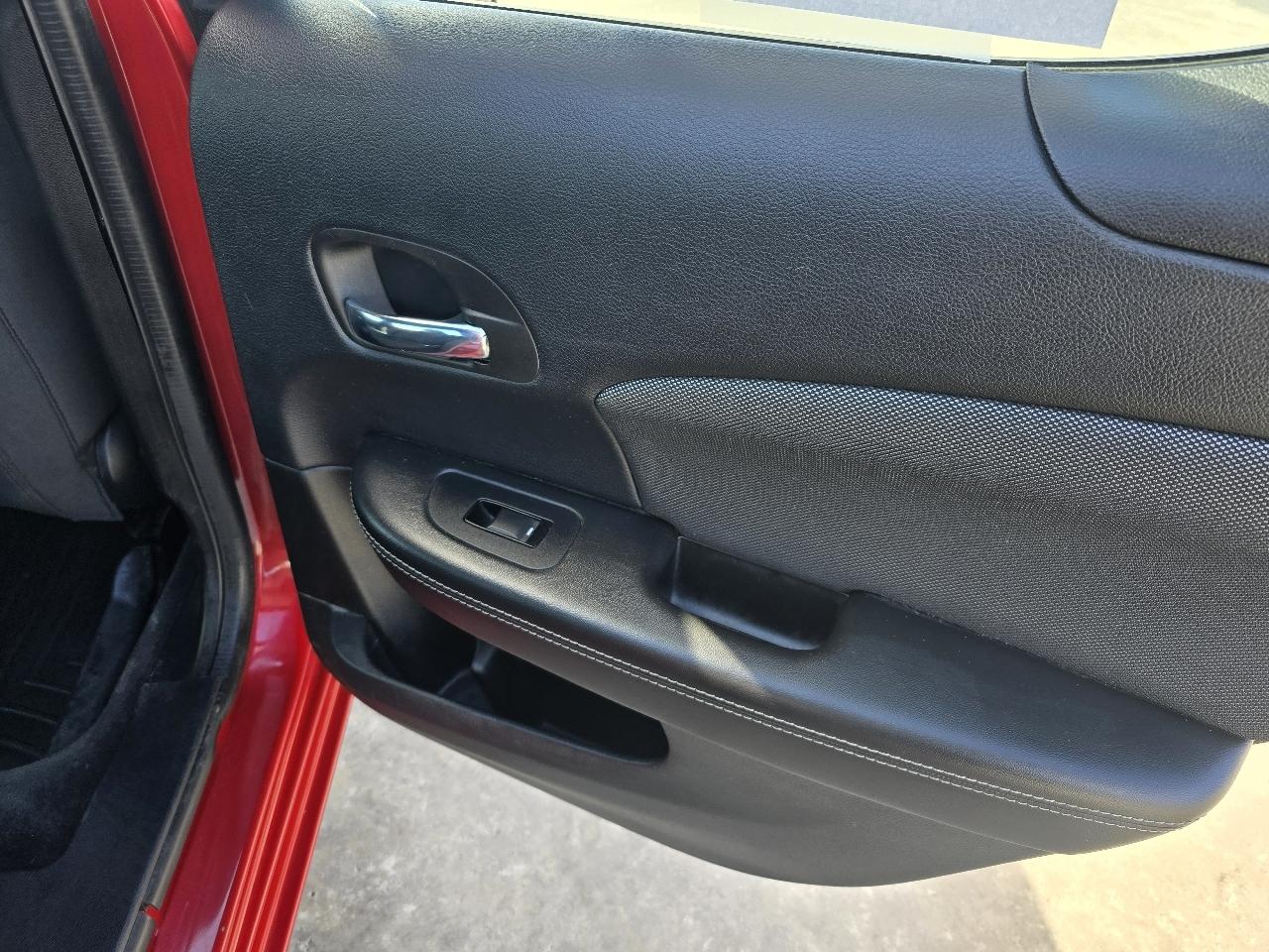 Dodge Avenger Base 2013