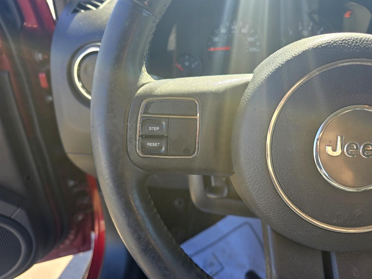 Jeep Compass Latitude FWD 2012