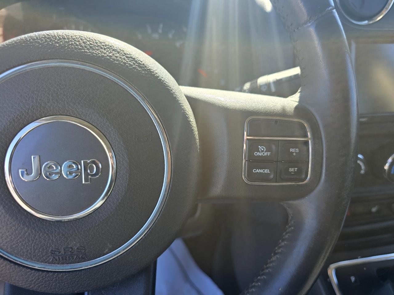 Jeep Compass Latitude FWD 2012