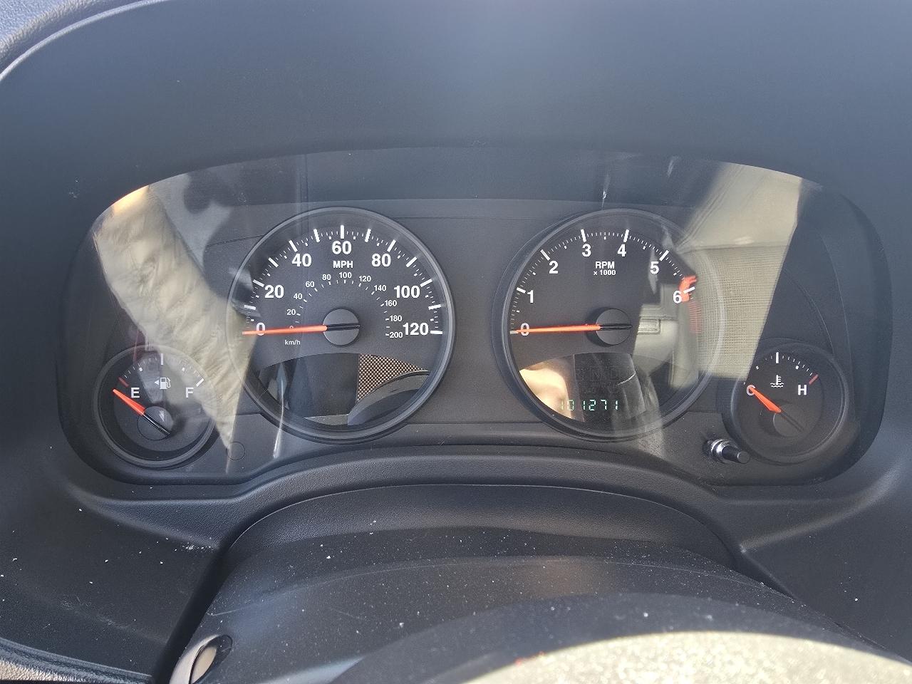 Jeep Compass Latitude FWD 2012