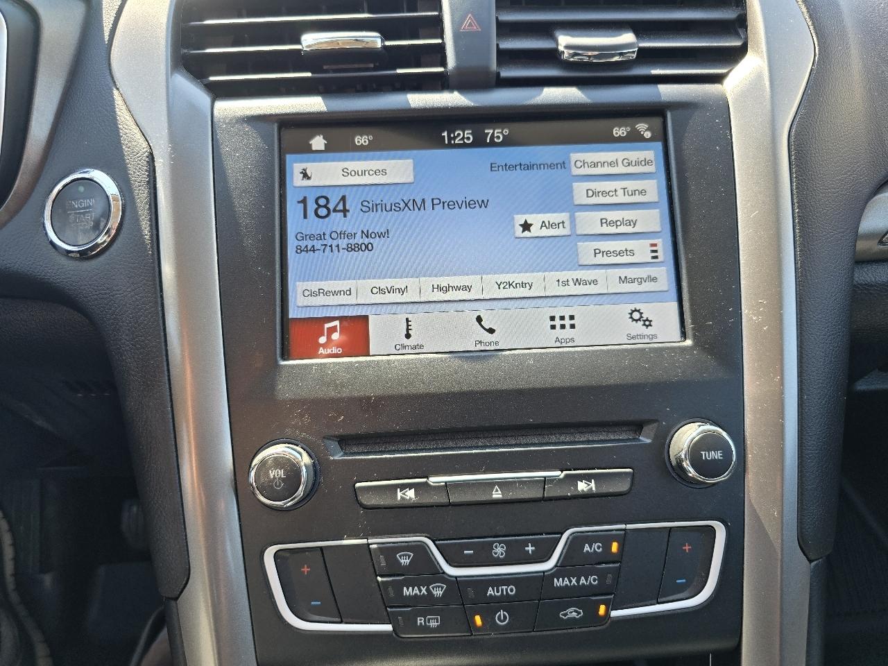 Ford Fusion Hybrid SE 2018