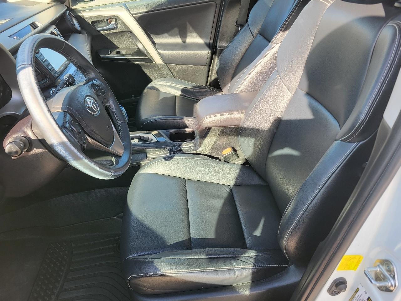 Toyota RAV4 Limited AWD 2016