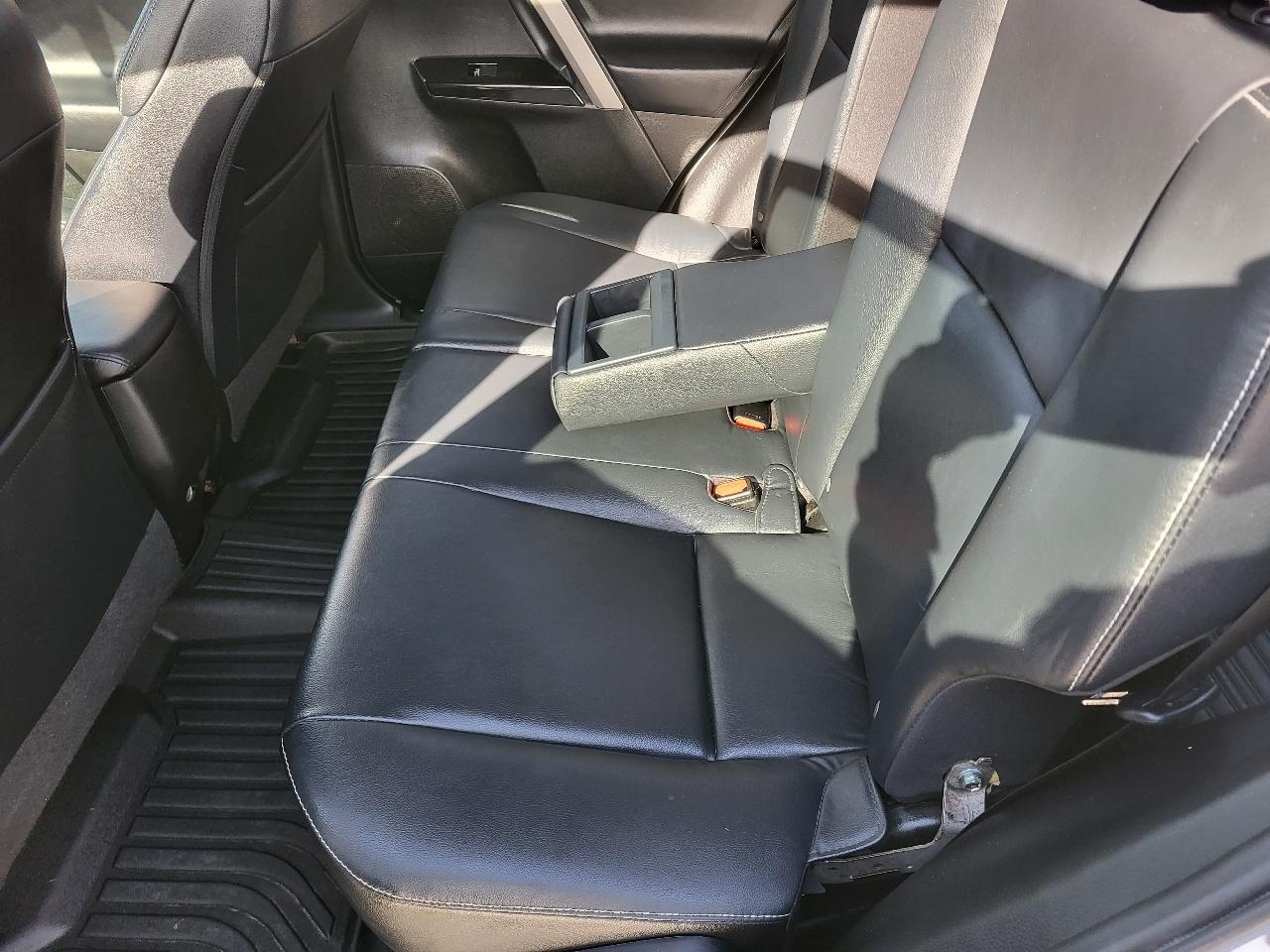 Toyota RAV4 Limited AWD 2016