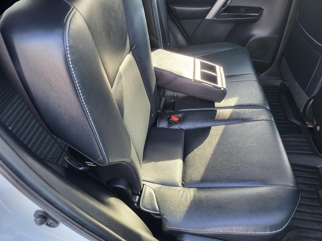 Toyota RAV4 Limited AWD 2016