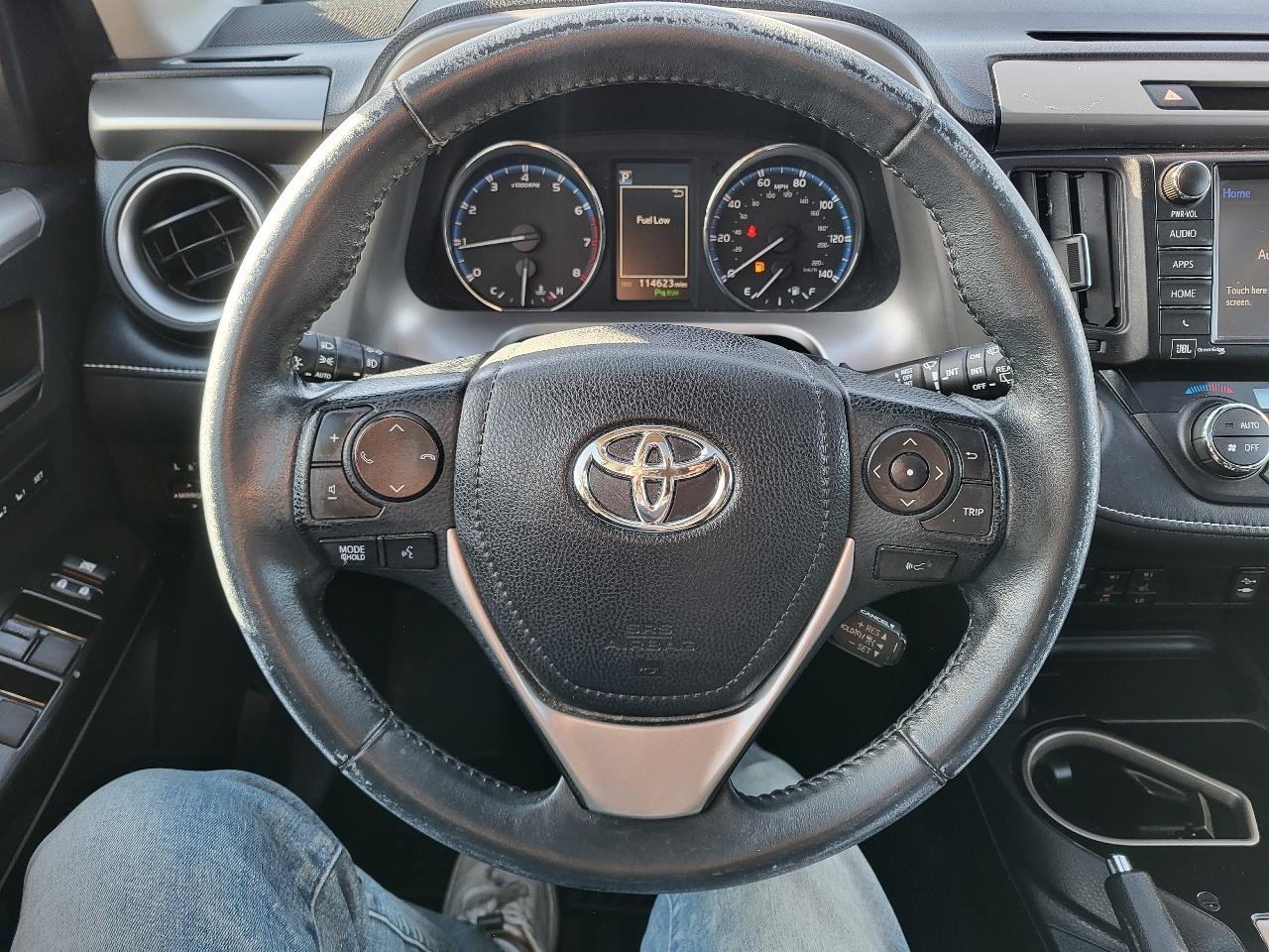 Toyota RAV4 Limited AWD 2016