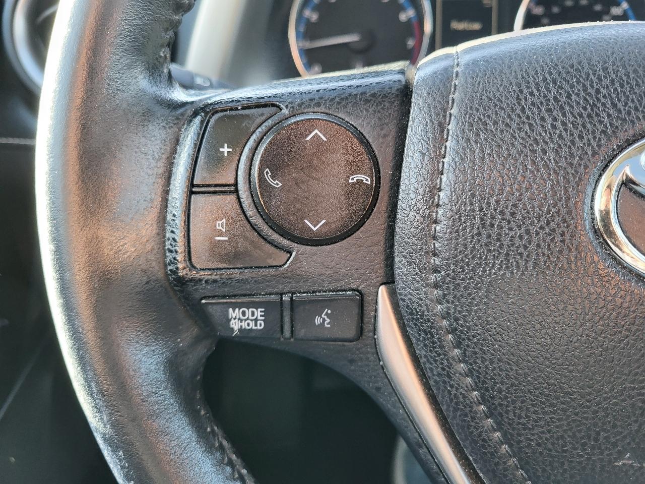 Toyota RAV4 Limited AWD 2016