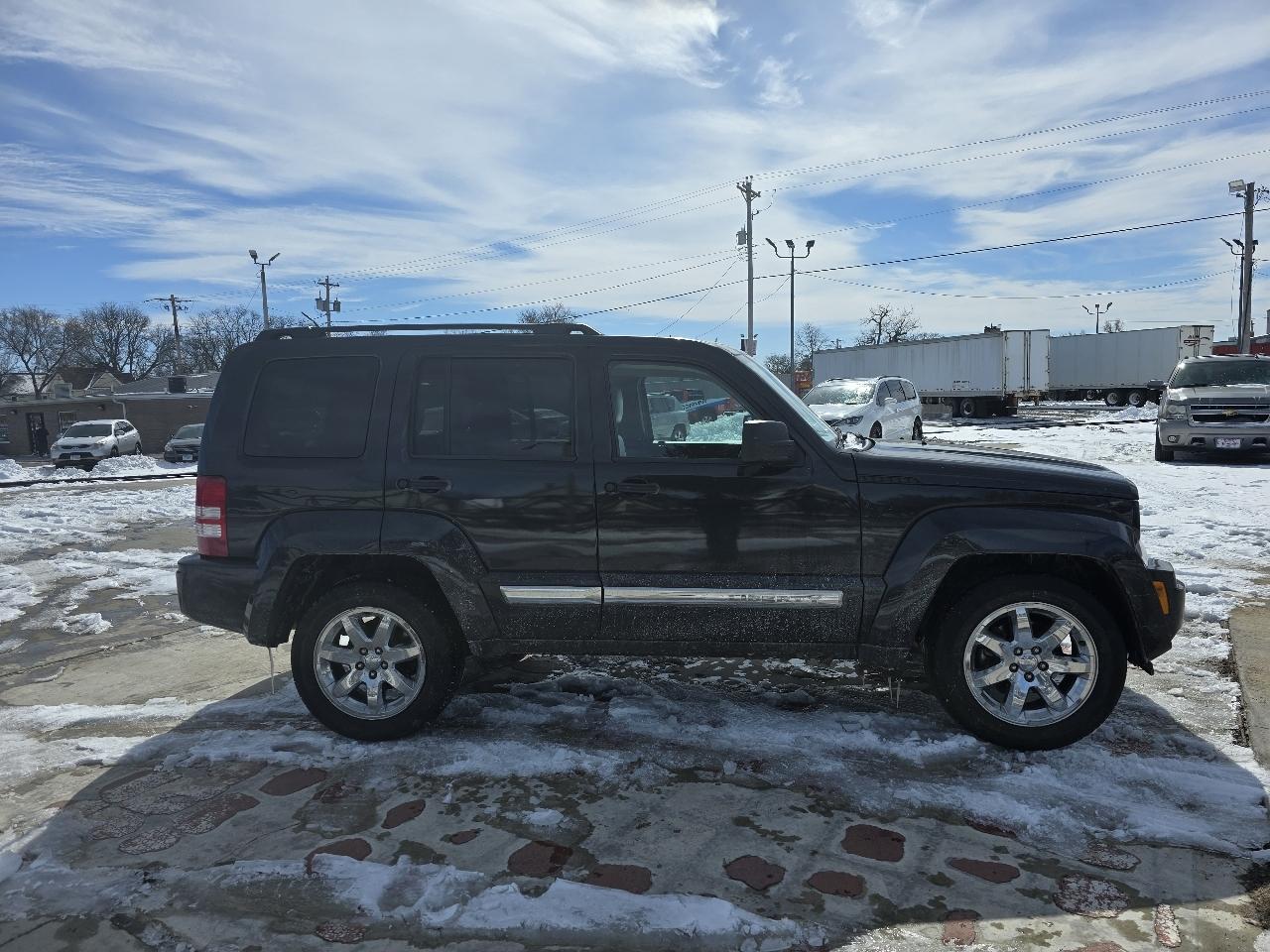 Jeep Liberty Sport 4WD 2012