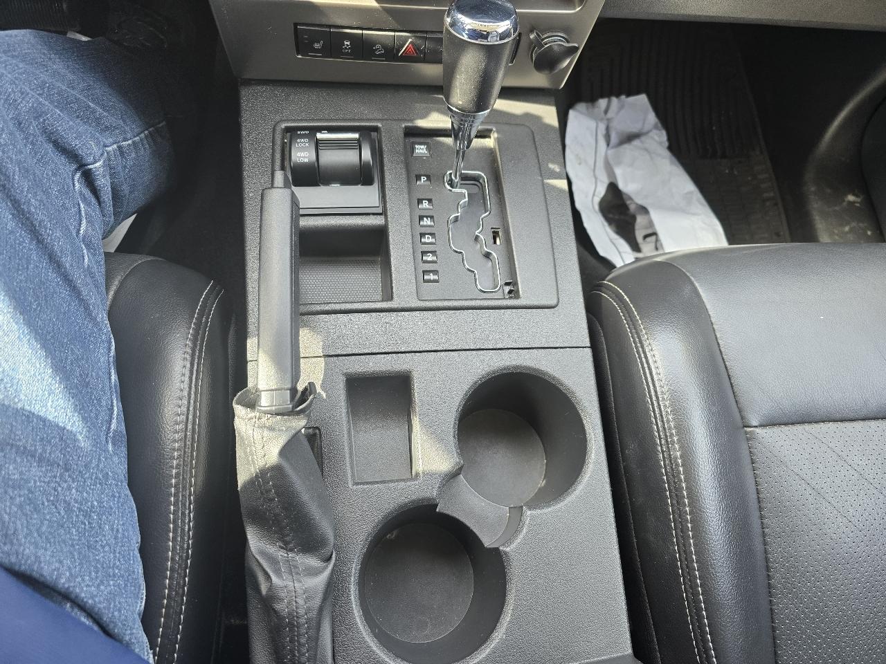 Jeep Liberty Sport 4WD 2012