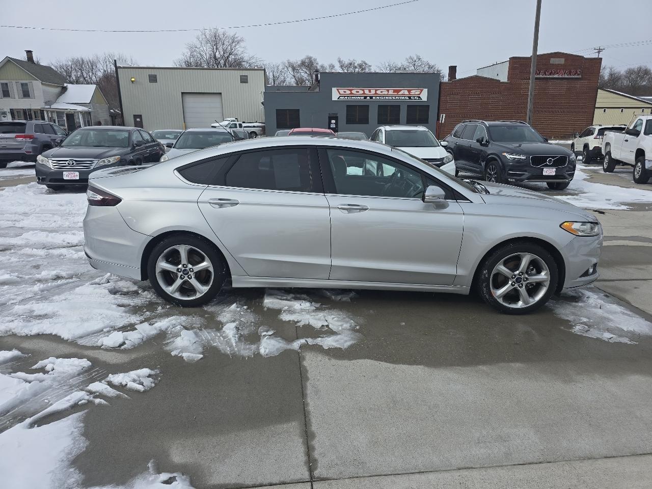 Ford Fusion SE 2014