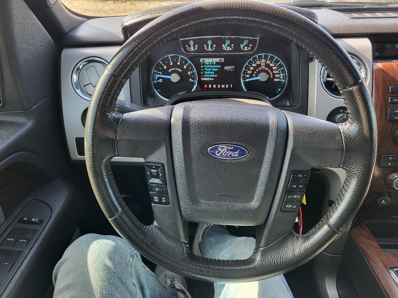 Ford F-150 Lariat SuperCrew 5.5-ft. Bed 4WD 2012