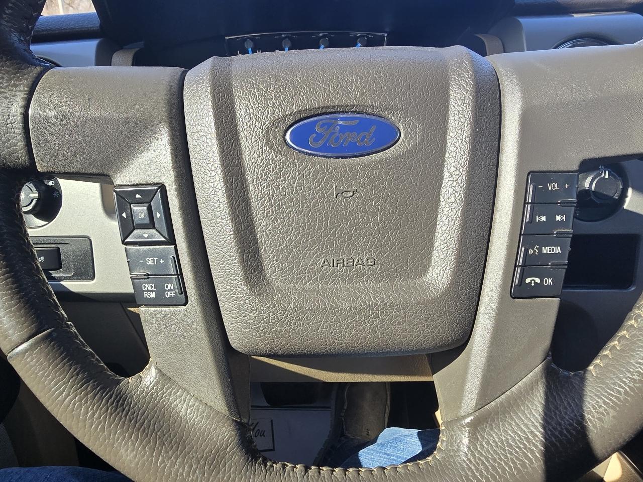 Ford F-150 Lariat SuperCrew 5.5-ft. Bed 4WD 2012