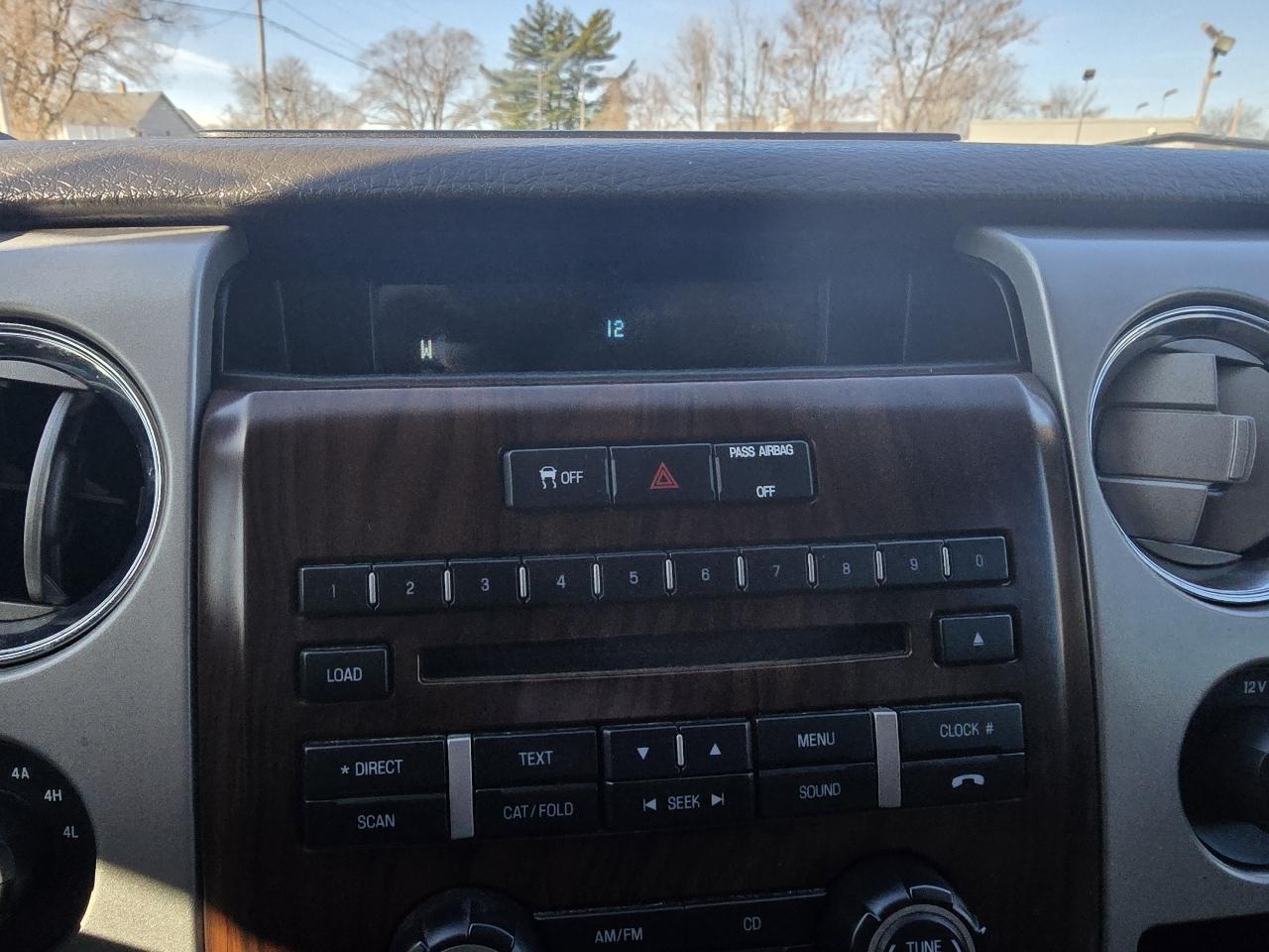 Ford F-150 Lariat SuperCrew 5.5-ft. Bed 4WD 2012