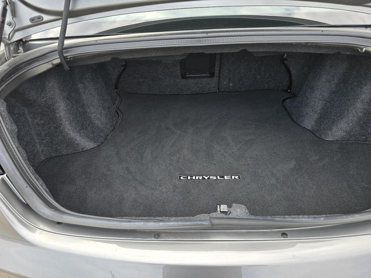 Chrysler 200 Limited 2013