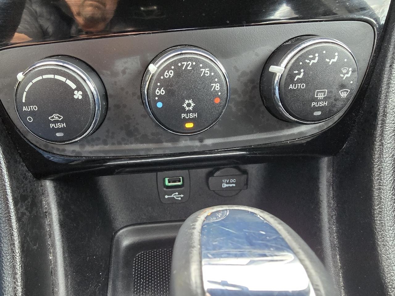 Chrysler 200 Limited 2013