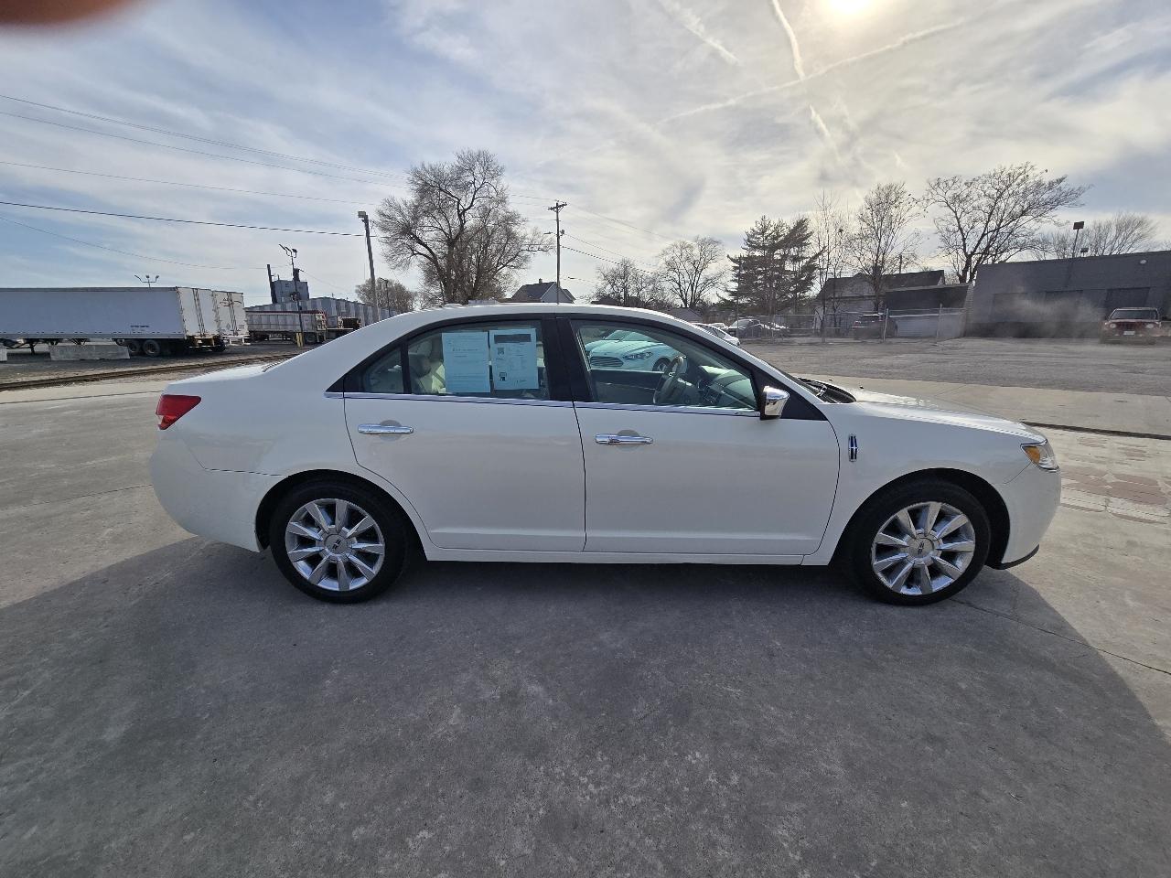 Lincoln MKZ AWD 2012