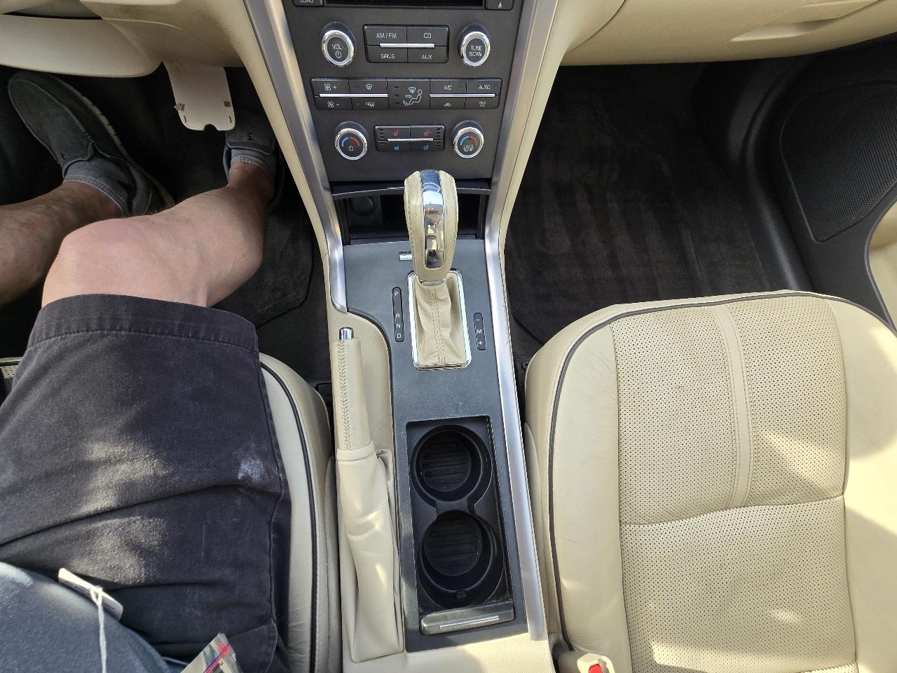 Lincoln MKZ AWD 2012