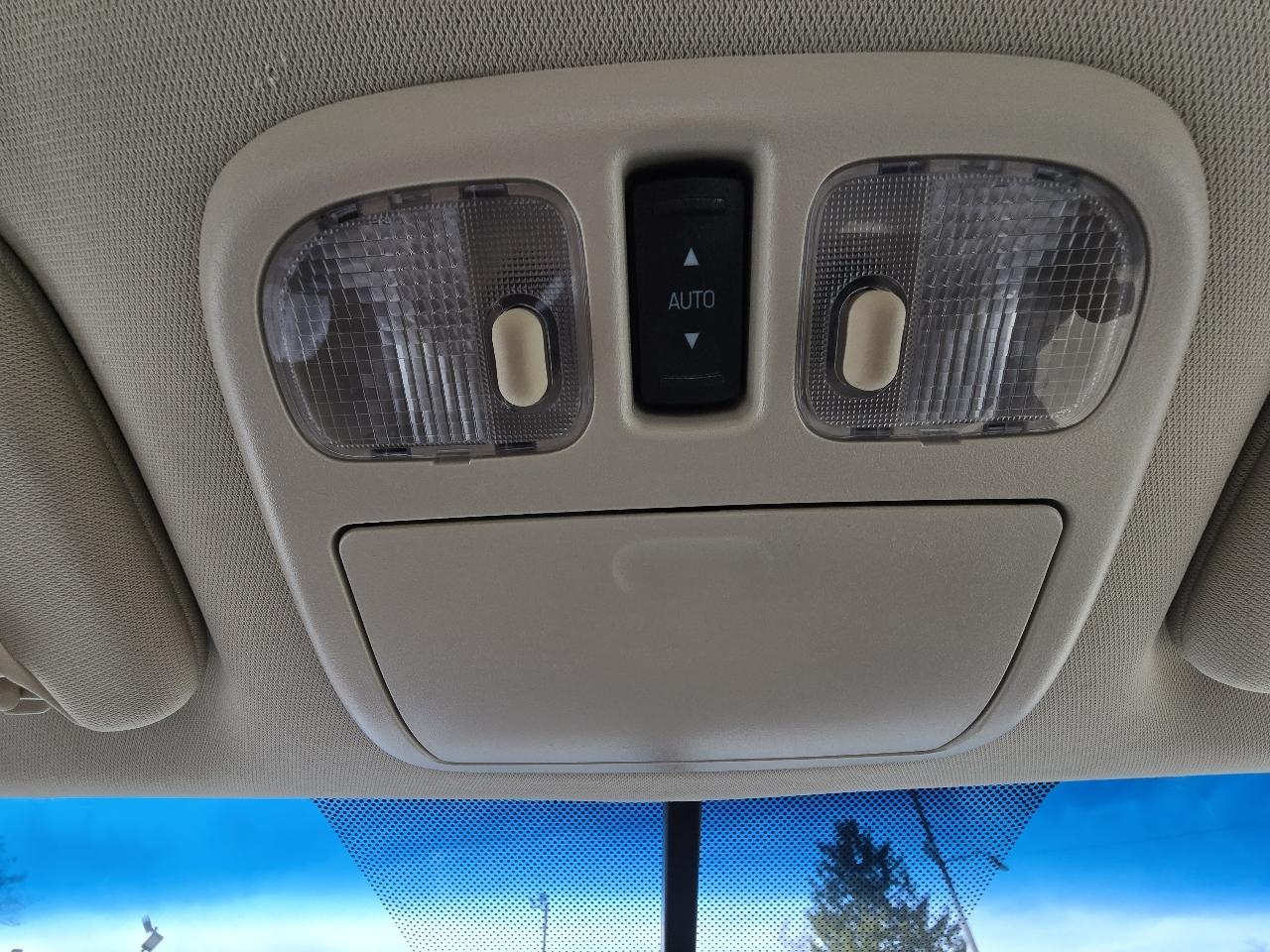 Lincoln MKZ AWD 2012