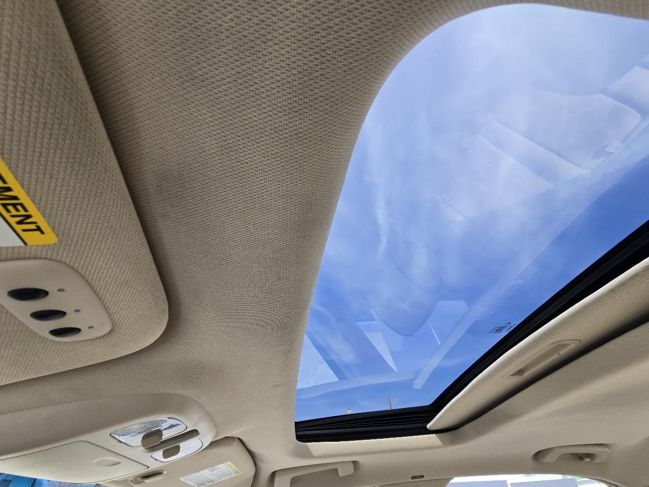 Lincoln MKZ AWD 2012