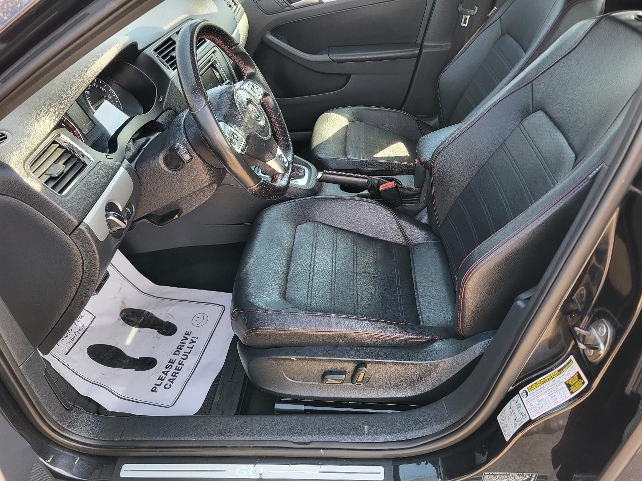 Volkswagen Jetta 2.0T GLI 2013