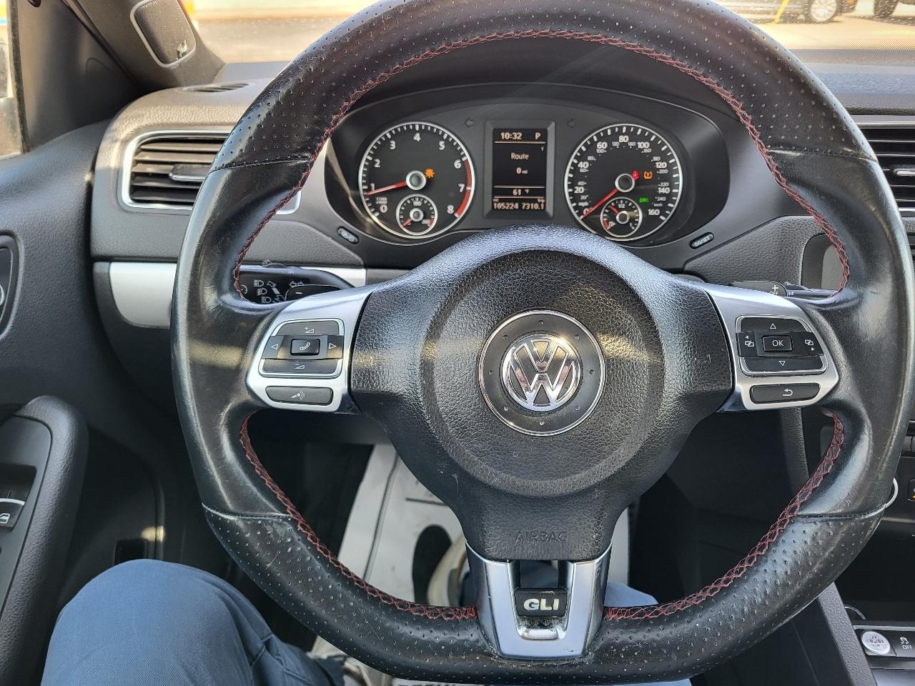 Volkswagen Jetta 2.0T GLI 2013