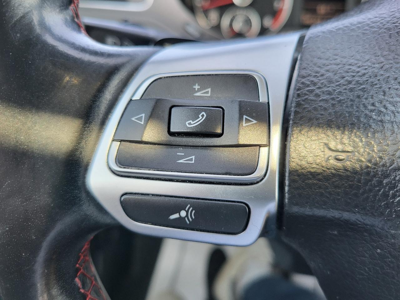 Volkswagen Jetta 2.0T GLI 2013