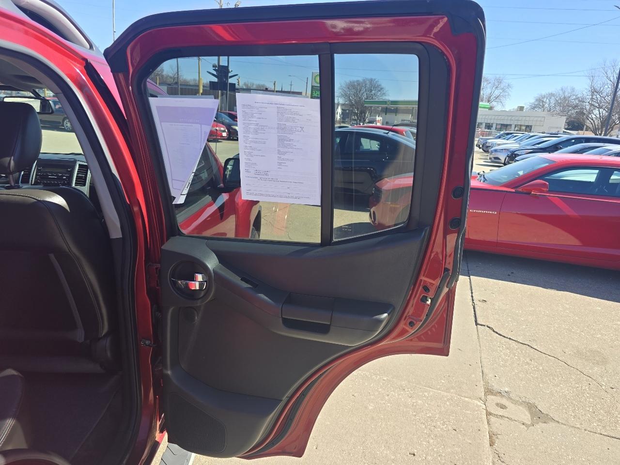 Nissan Xterra Pro-4X 4WD 2012