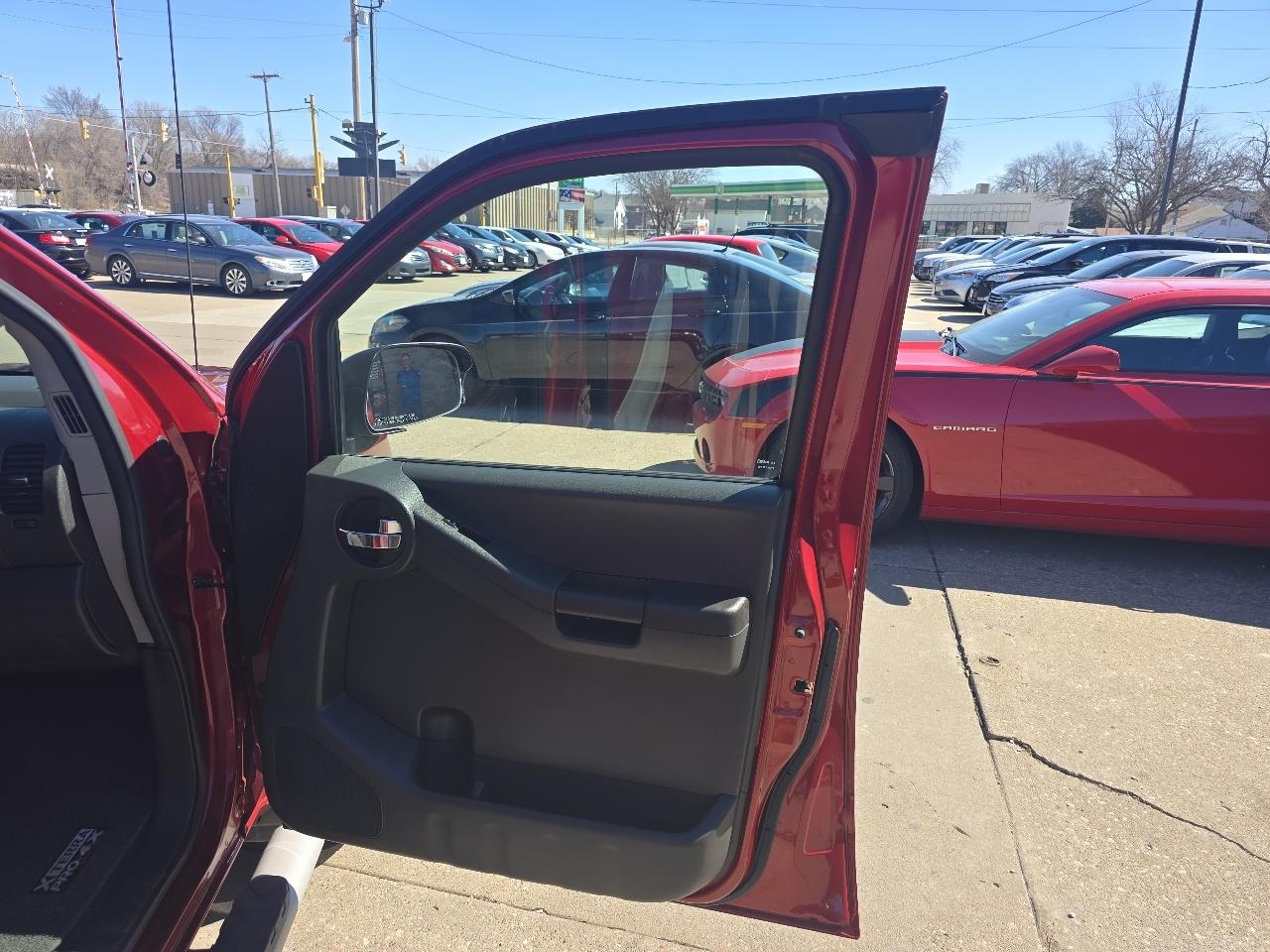 Nissan Xterra Pro-4X 4WD 2012