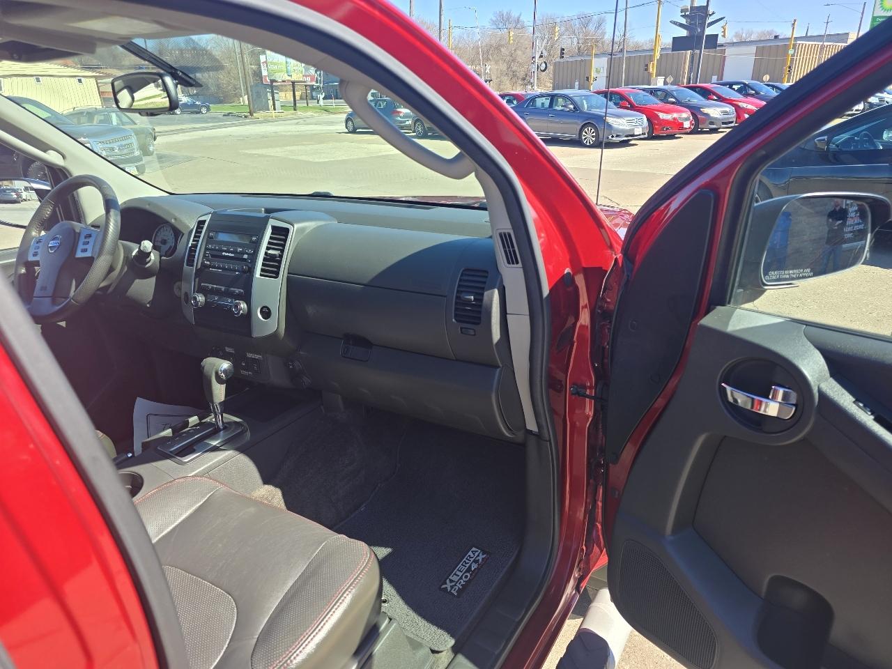 Nissan Xterra Pro-4X 4WD 2012