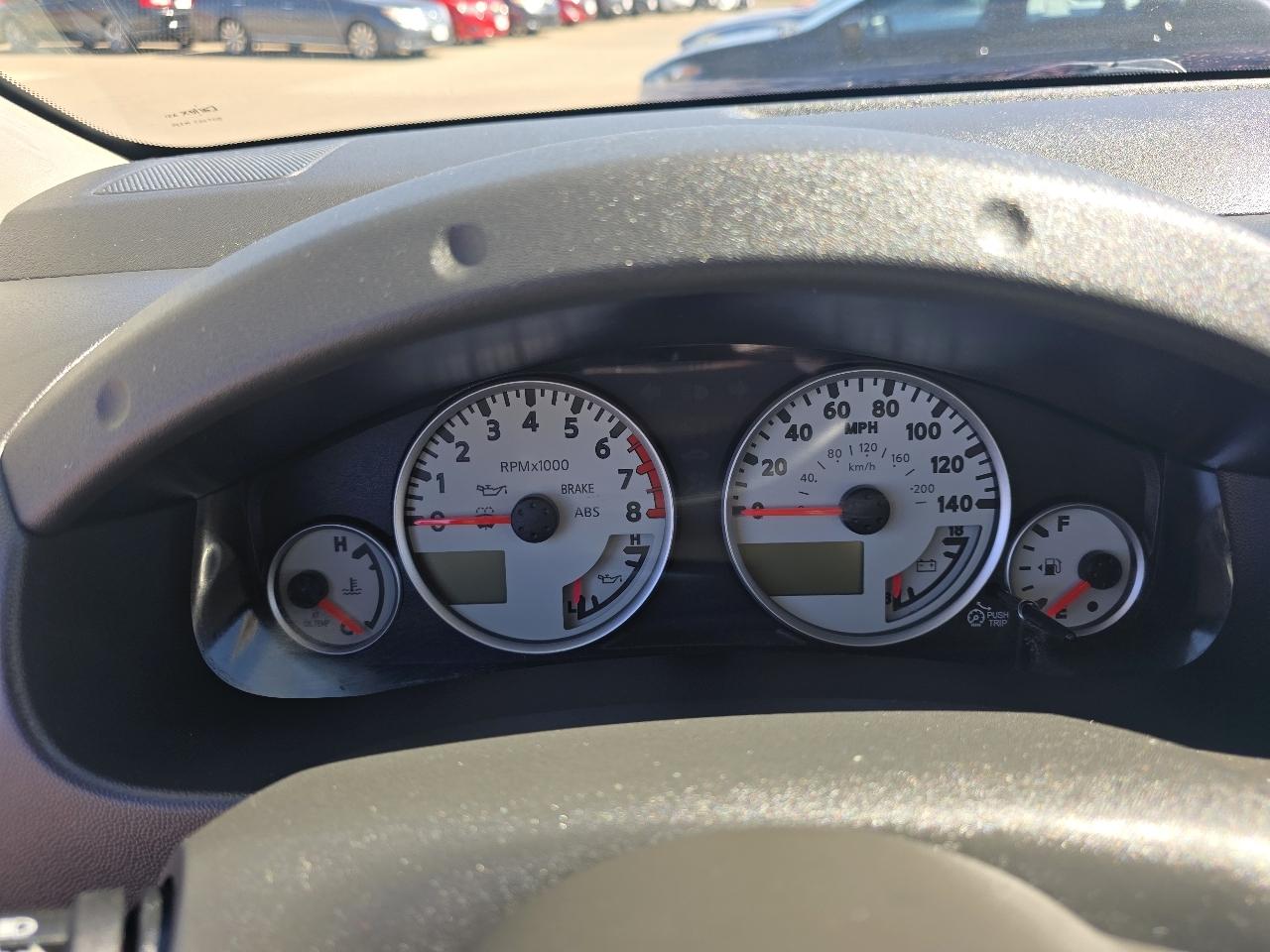 Nissan Xterra Pro-4X 4WD 2012