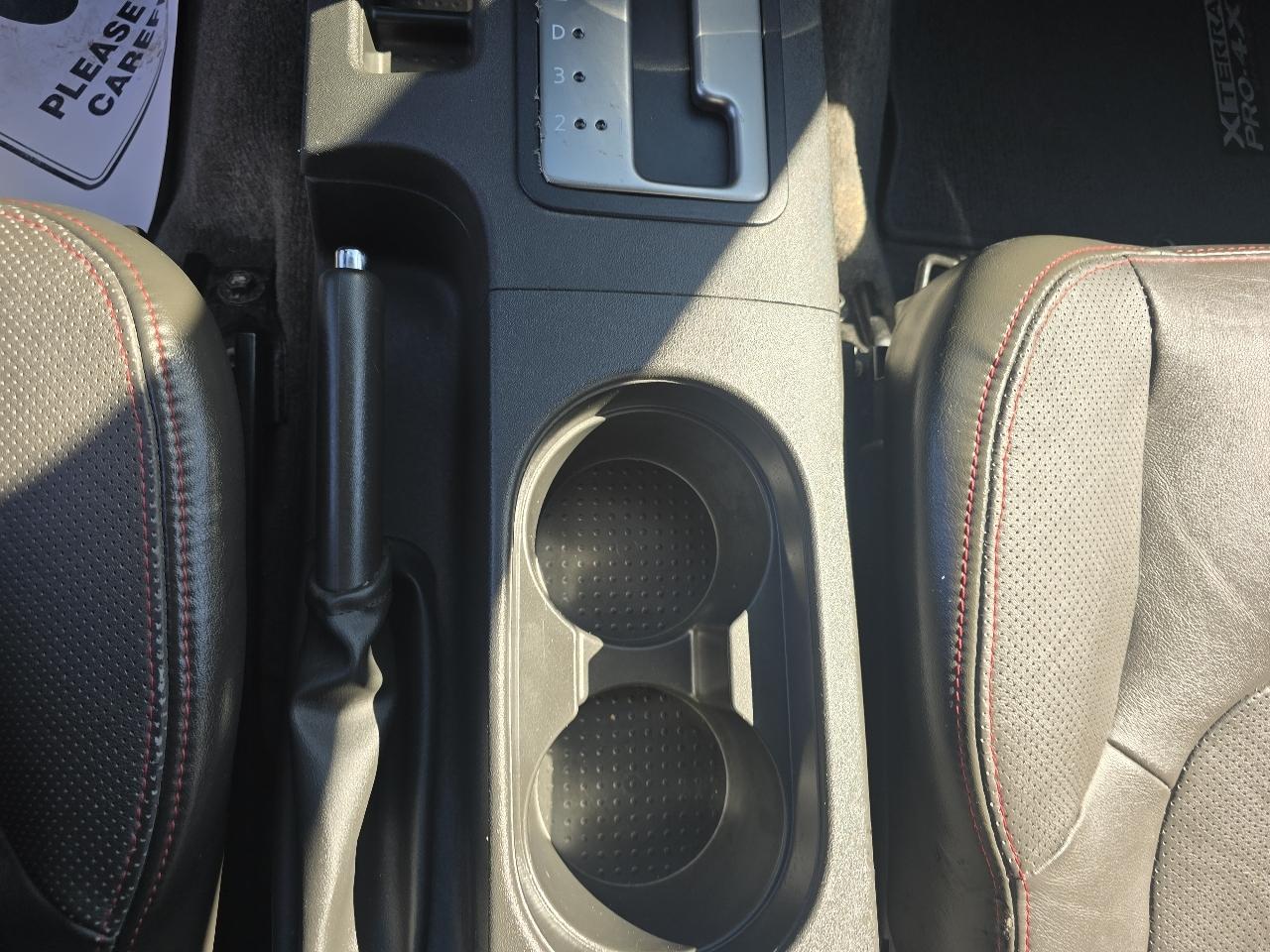 Nissan Xterra Pro-4X 4WD 2012