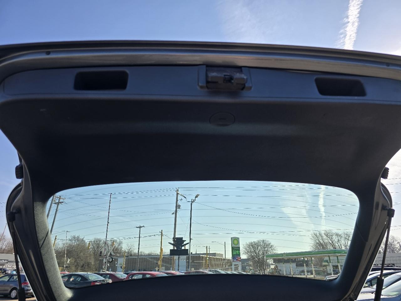 Volkswagen Jetta SportWagen 2.5L SE PZEV 2014