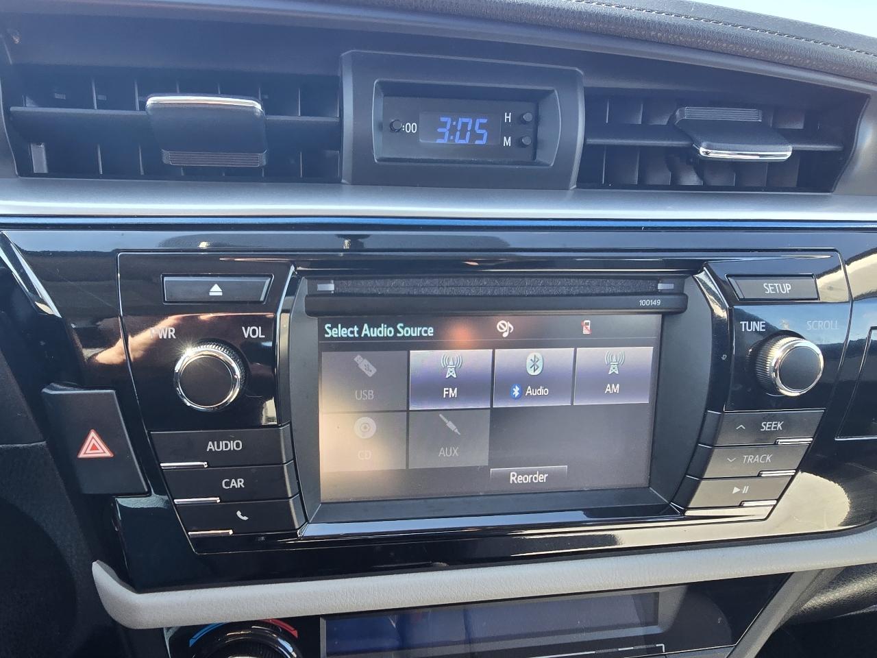 Toyota Corolla LE CVT 2015