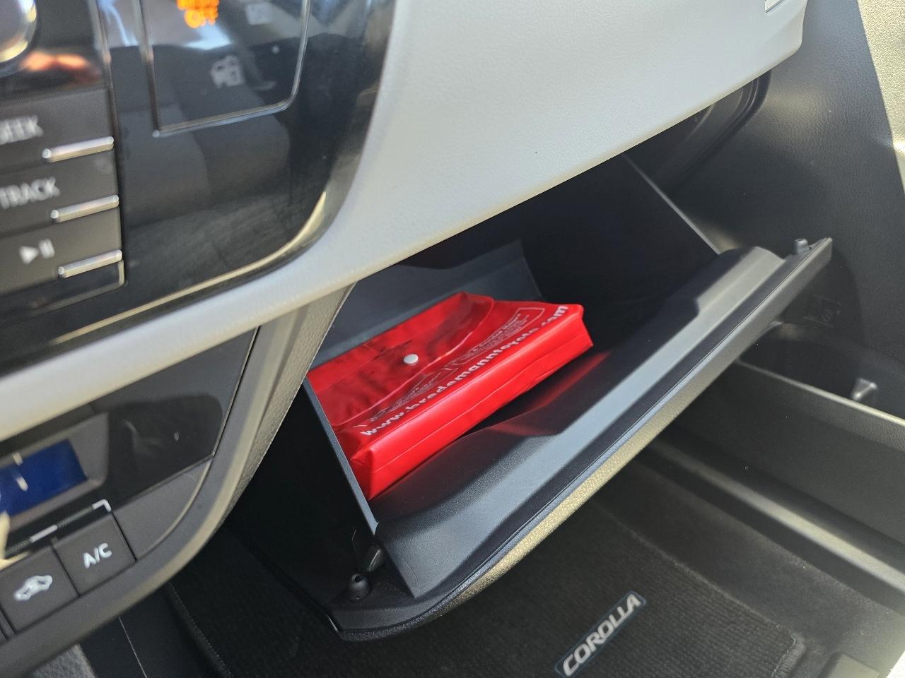 Toyota Corolla LE CVT 2015