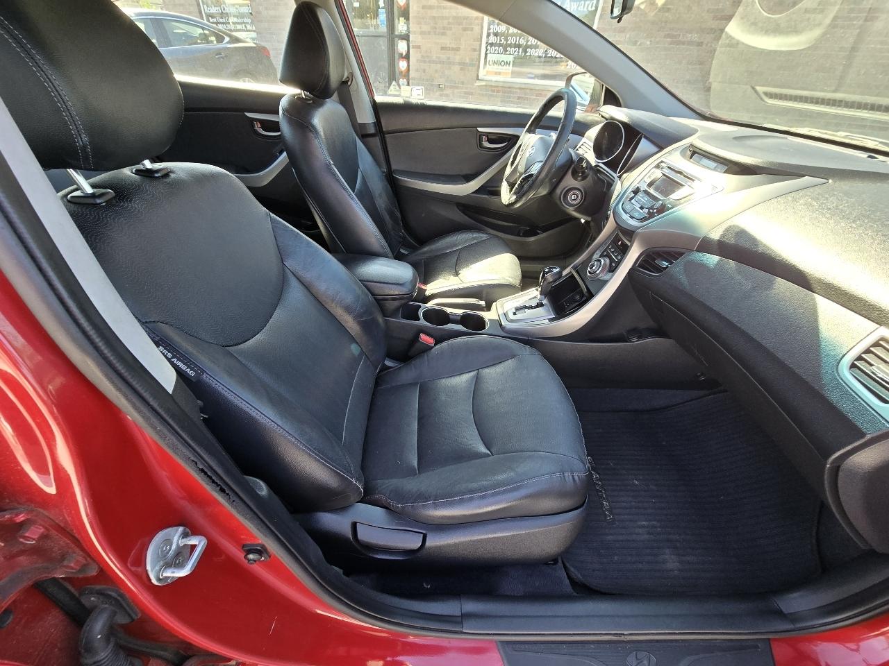 Hyundai Elantra Limited 2013