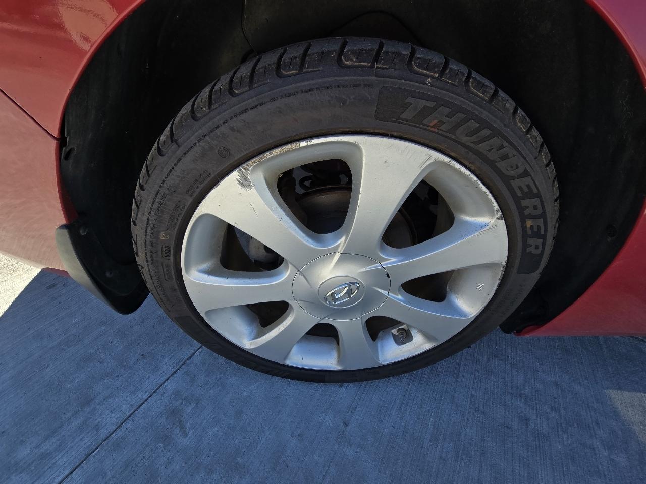 Hyundai Elantra Limited 2013