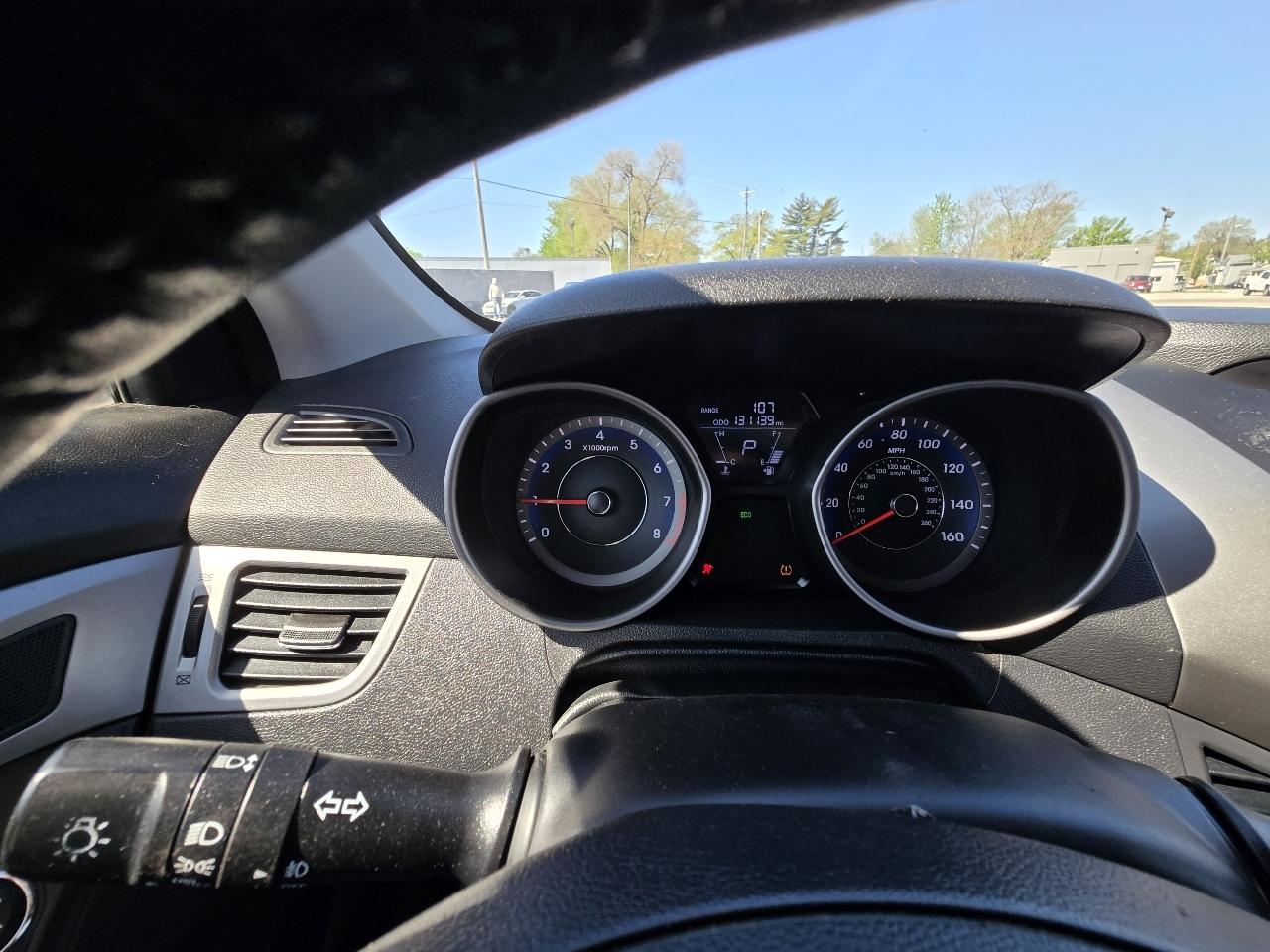 Hyundai Elantra Limited 2013