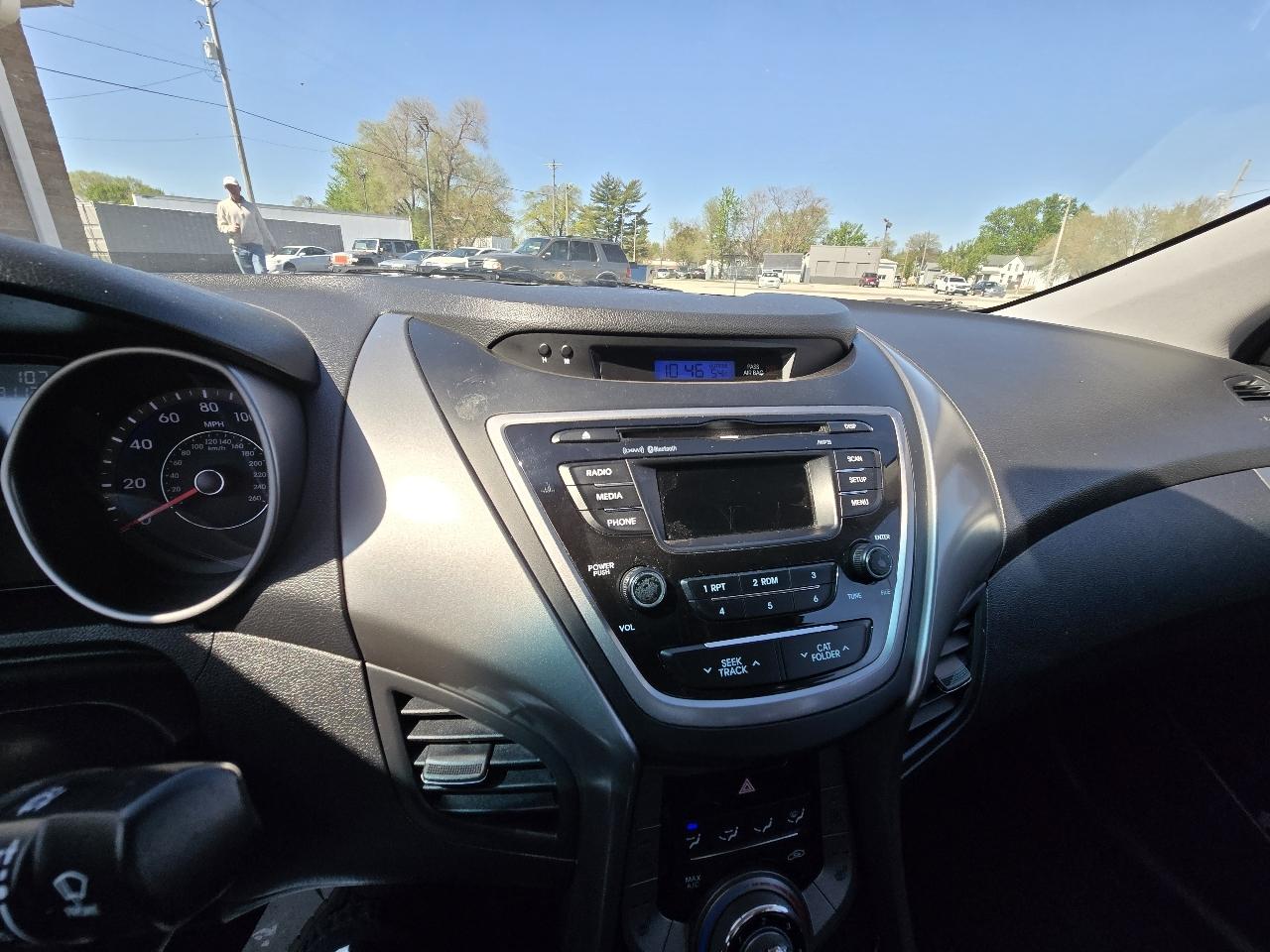 Hyundai Elantra Limited 2013