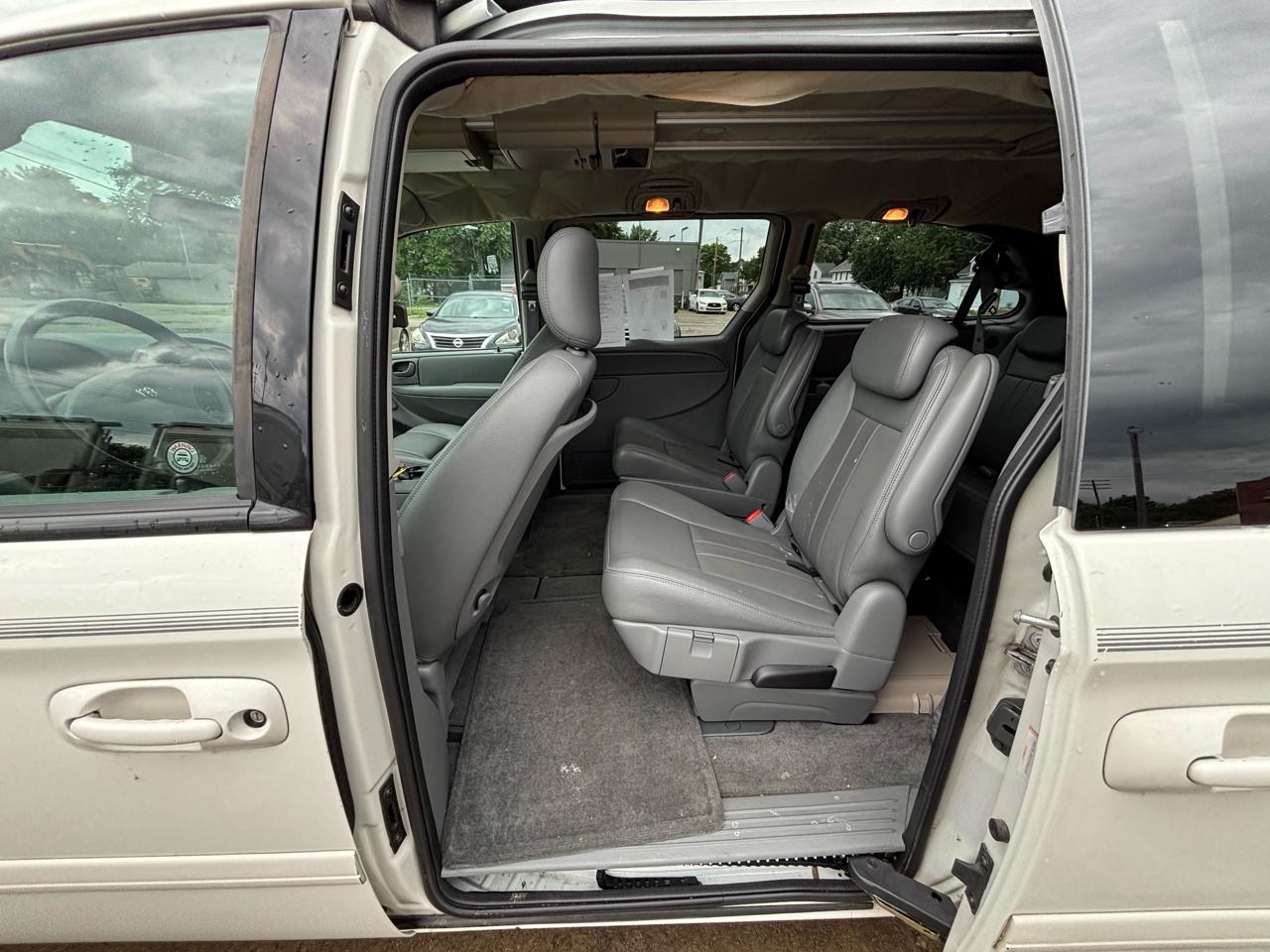 Dodge Grand Caravan SXT 2007